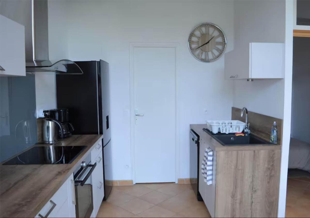 Lumineux Et Cosy Avec Jardin Vue Sur Chateau Pres Port En Bessin, Bayeux Et Omaha Appartement *