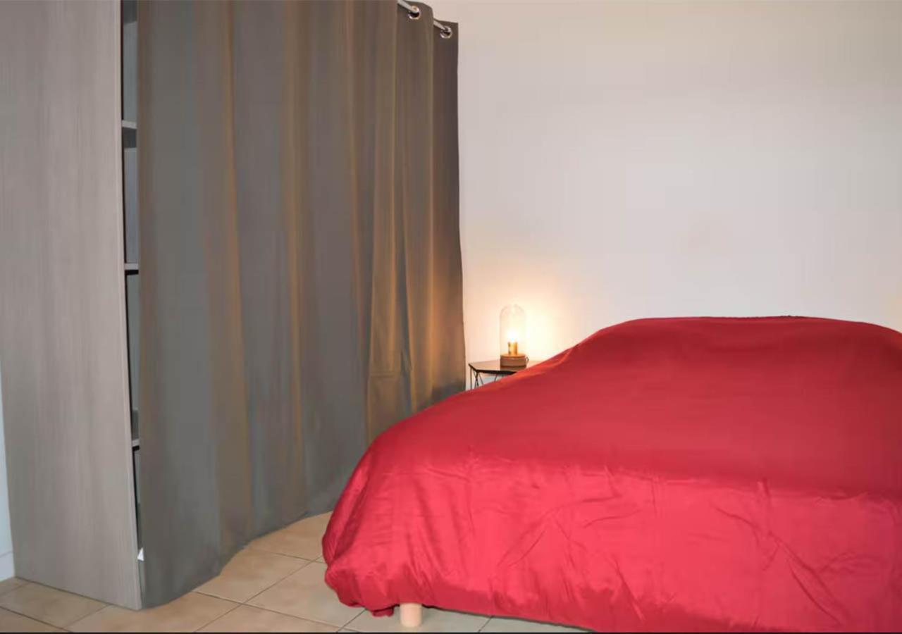 Apartment Lumineux Et Cosy Avec Jardin Vue Sur Chateau Pres Port En Bessin, Bayeux Et Omaha Commes