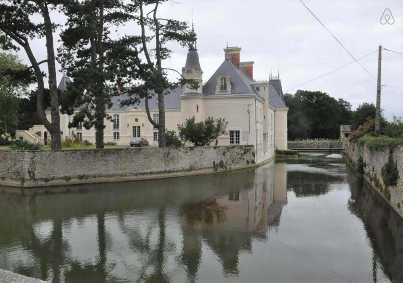 Lumineux Et Cosy Avec Jardin Vue Sur Chateau Pres Port En Bessin, Bayeux Et Omaha Appartement